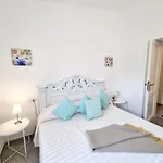 Stazzo L'olivastro Piscina Condivisa 圣特奥多罗