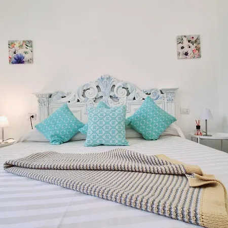 Apartamento Stazzo L'olivastro Piscina Condivisa San Teodoro (Sardinia)
